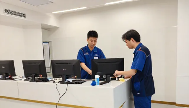 外墙清洗套餐在商业建筑中的实际应用分析